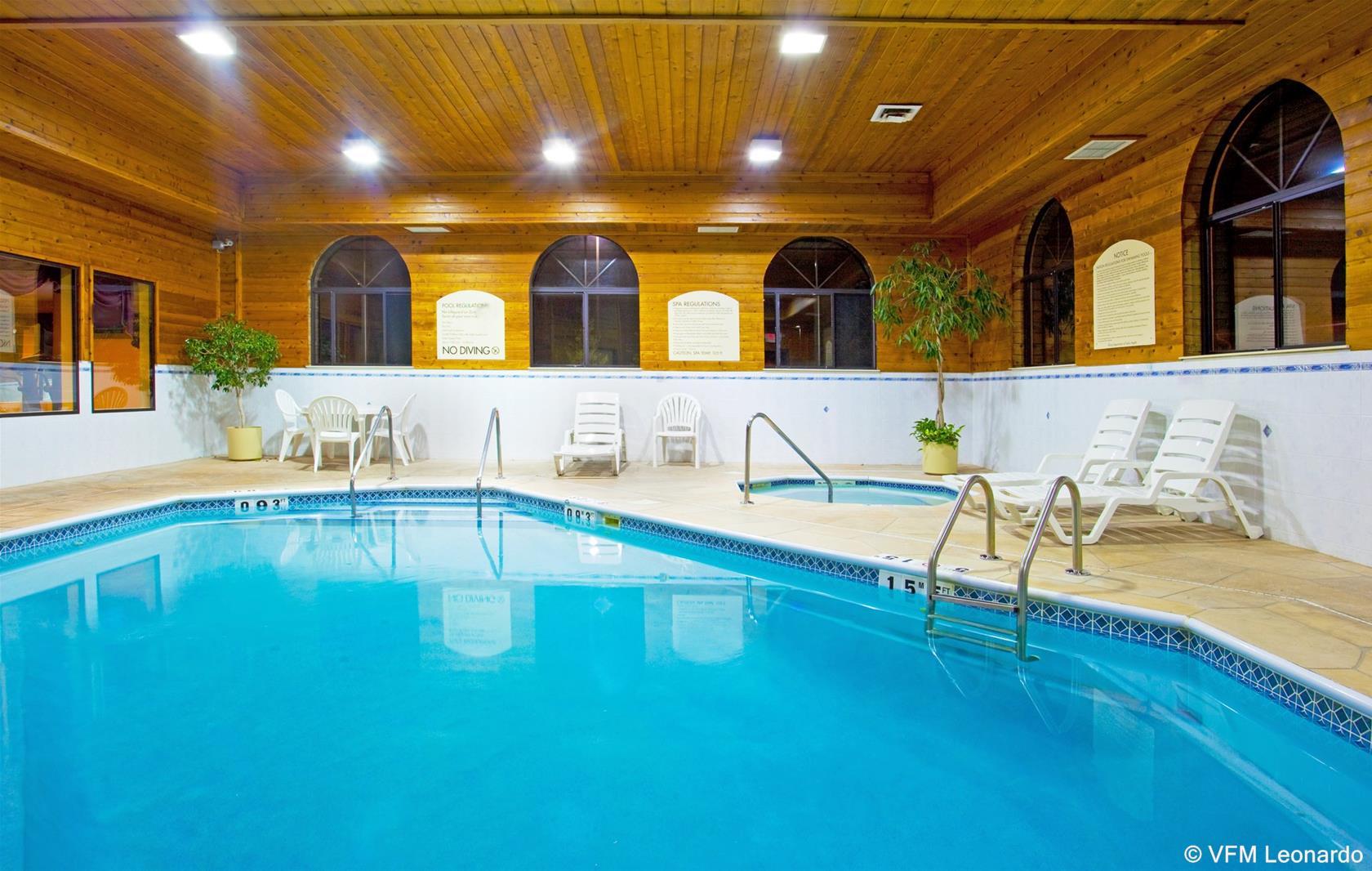 เบสต์ เวสเทิร์น ออสวีโก โฮเต็ล Hotel Oswego ภายนอก รูปภาพ